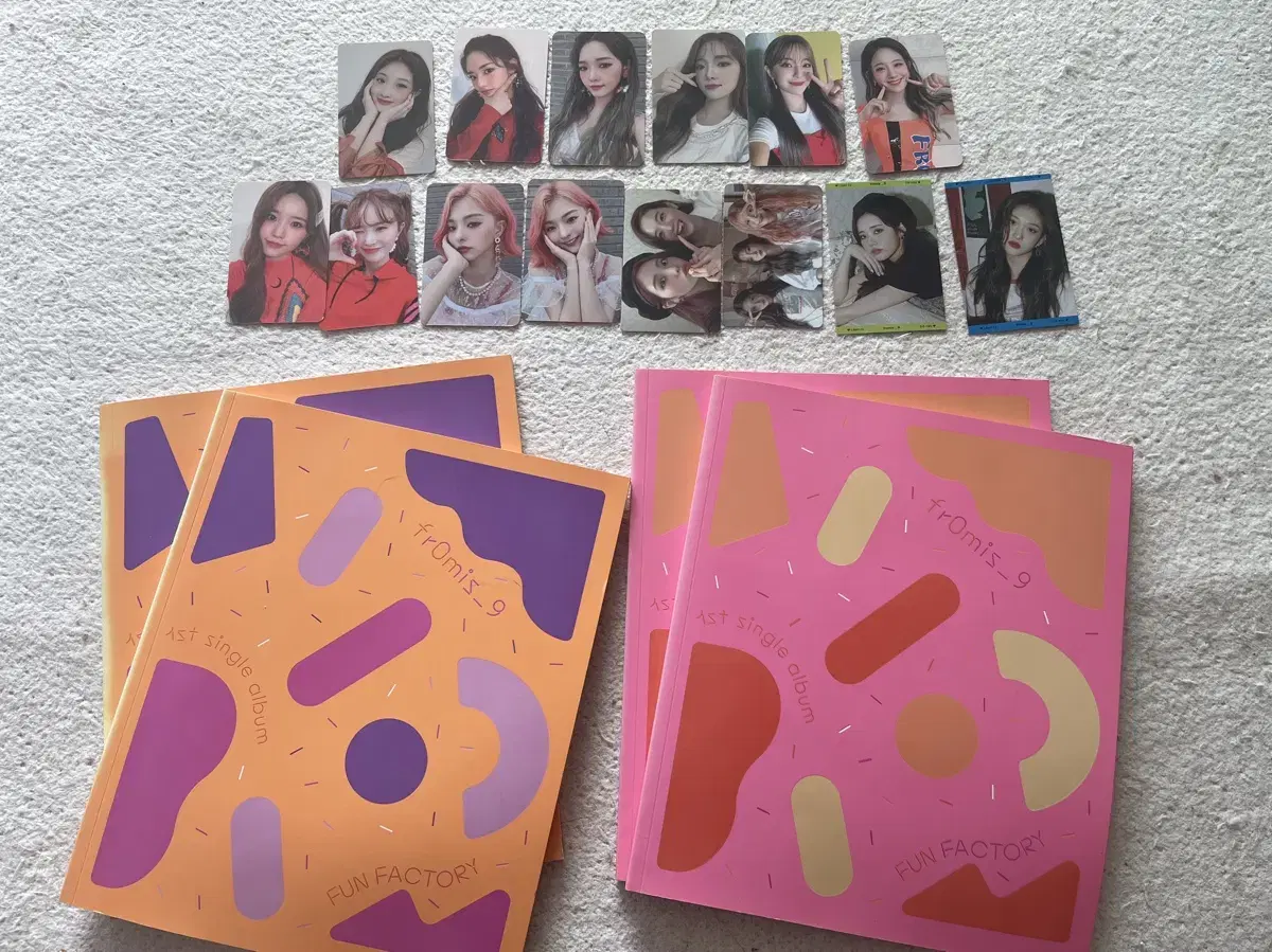 28000⭐メンバー本人⭐全員サイン入り⭐fromis_9⭐2トレカ付き